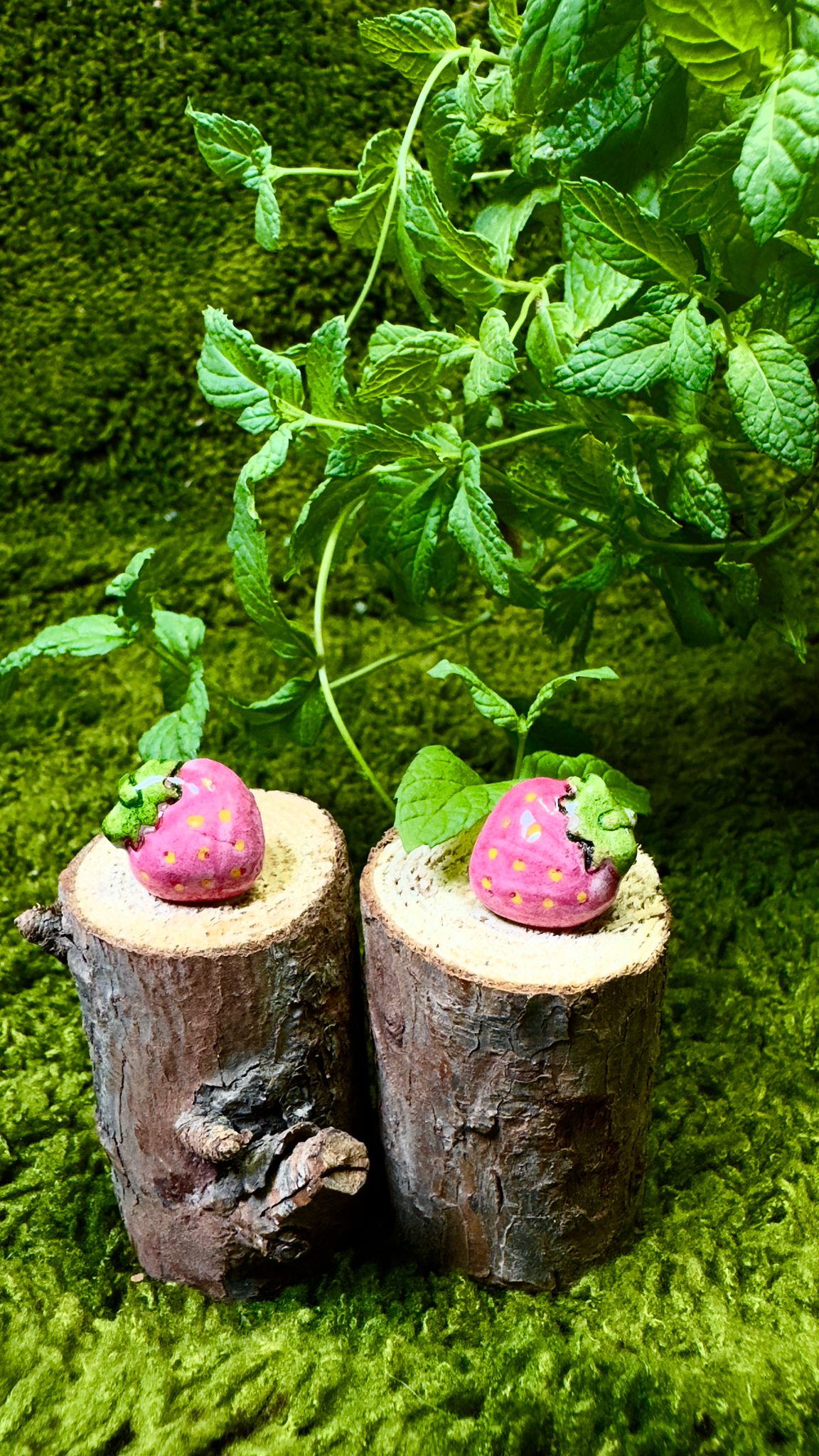 Pendientes fresas image 1