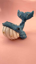 Ballena escultura acabado mate image 1
