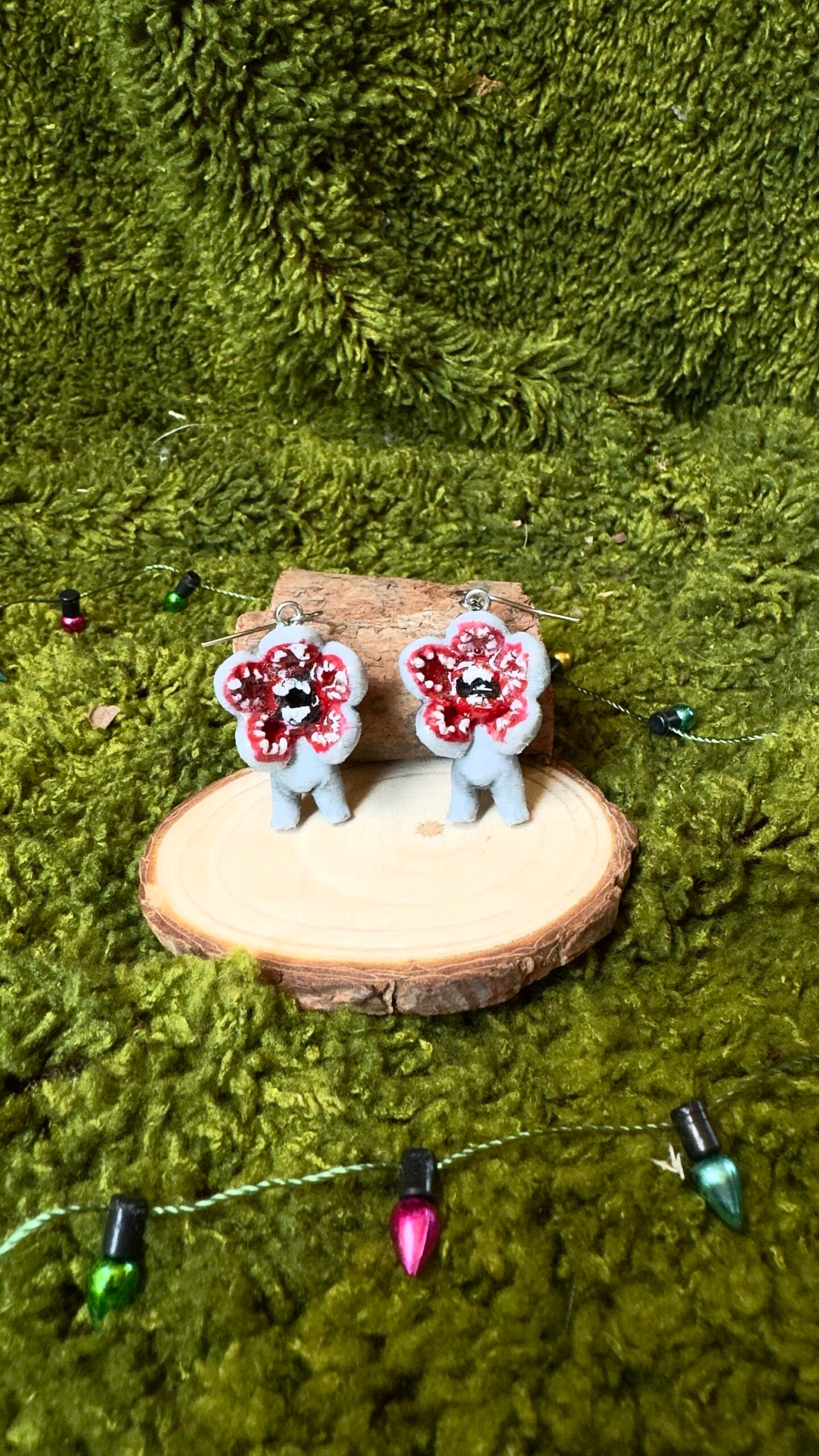 Pendientes Demogorgon image 1