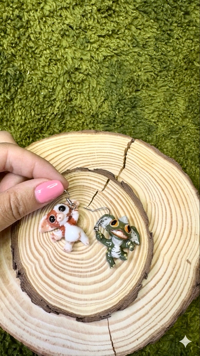 Pendientes Gizmo y Gremlin acabado brillante image 2