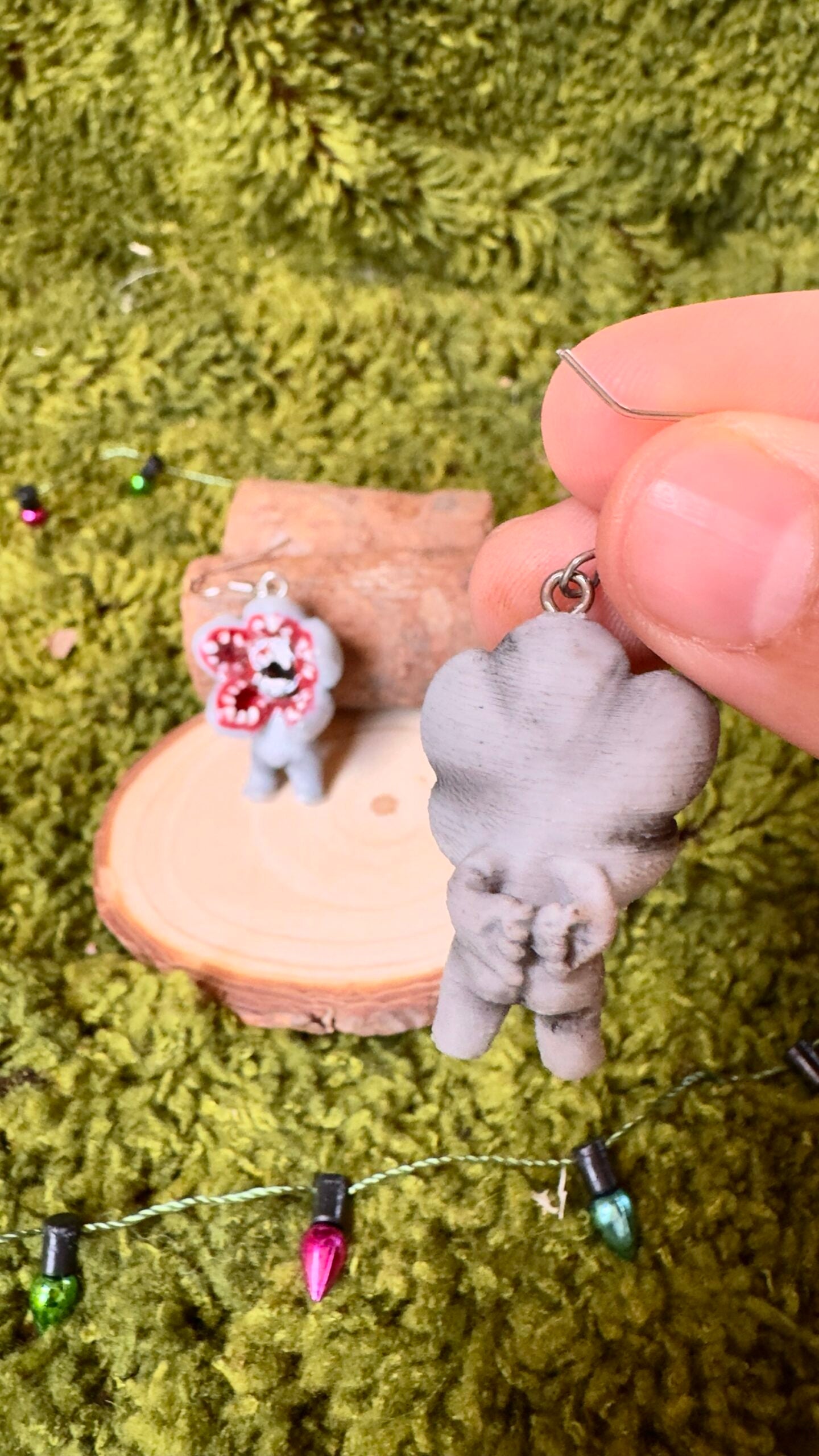 Pendientes Demogorgon image 3
