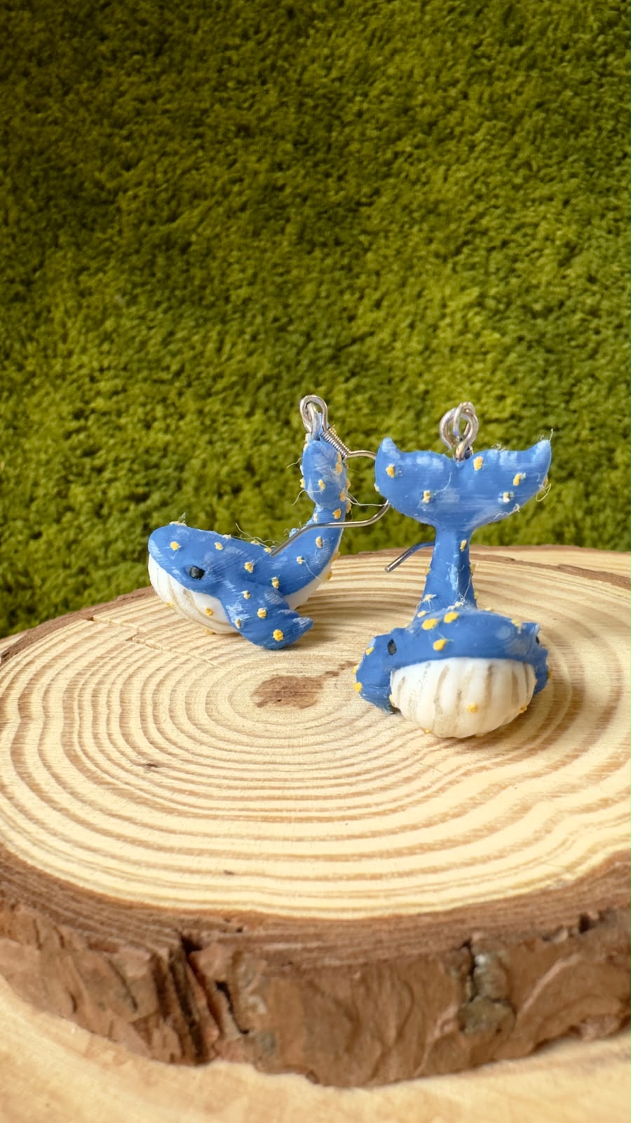 Pendientes Ballena azul