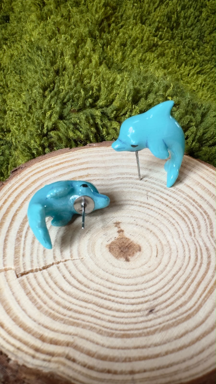 Pendientes delfines
