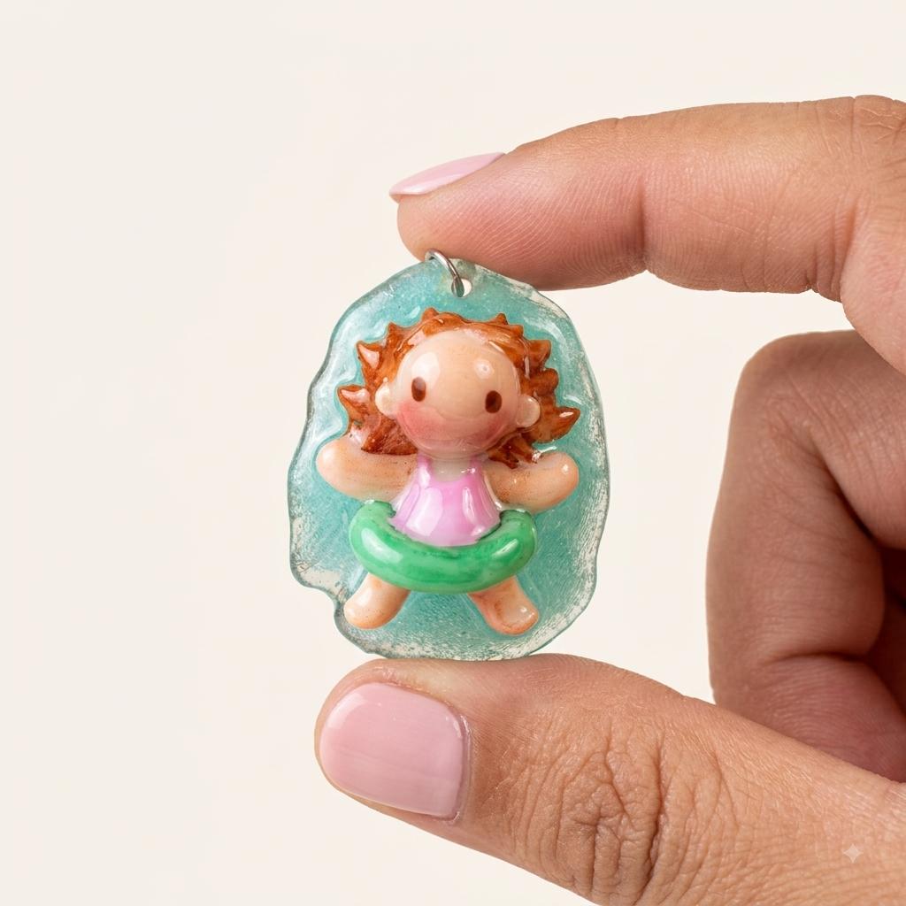 Colgante niña en el agua