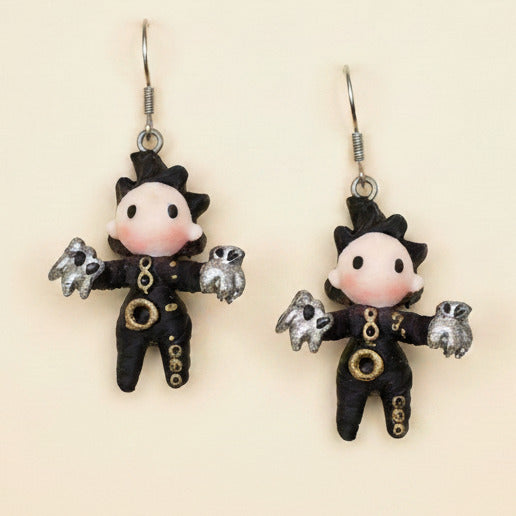 Pendientes Eduardo manos tijeras acabado mate image 1