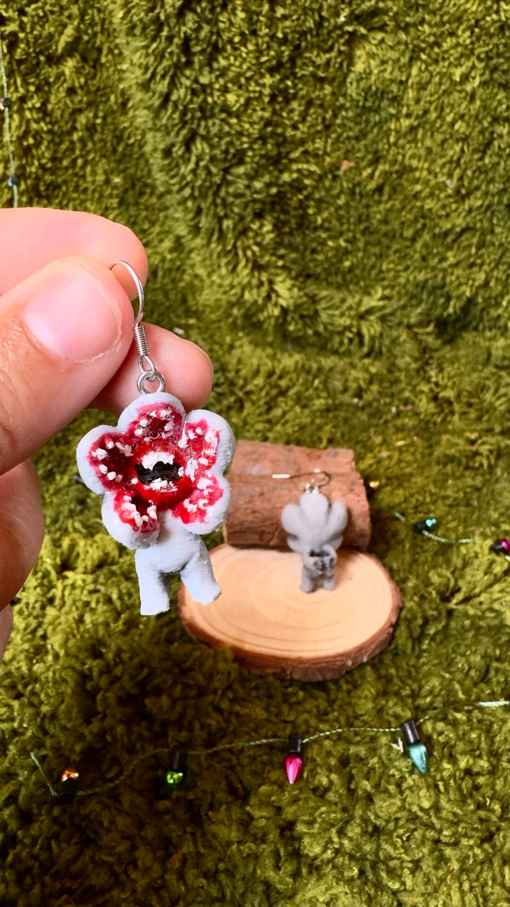 Pendientes Demogorgon image 0