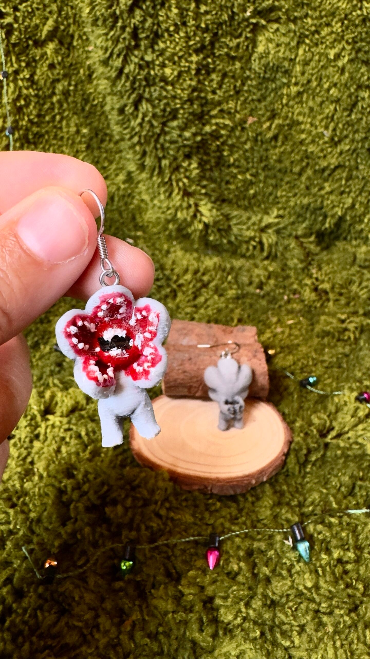 Pendientes Demogorgon image 0